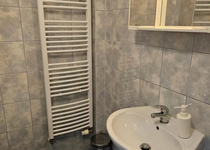Pod Lesem 3* Merklín