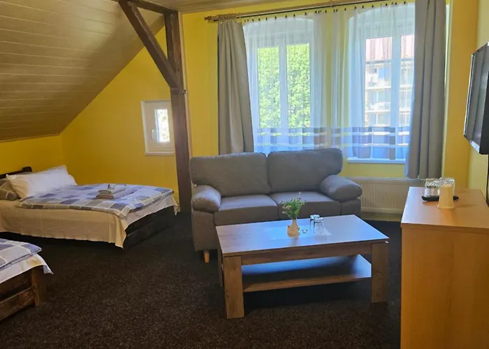 Pod Lesem 3* Merklín